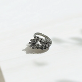 Daffodils Silver Toe Ring