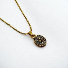 Gleaming Oval Charm Pendant