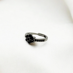 Cute Flower Cluster Ring