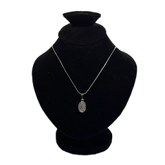 Gleaming Oval Charm Pendant