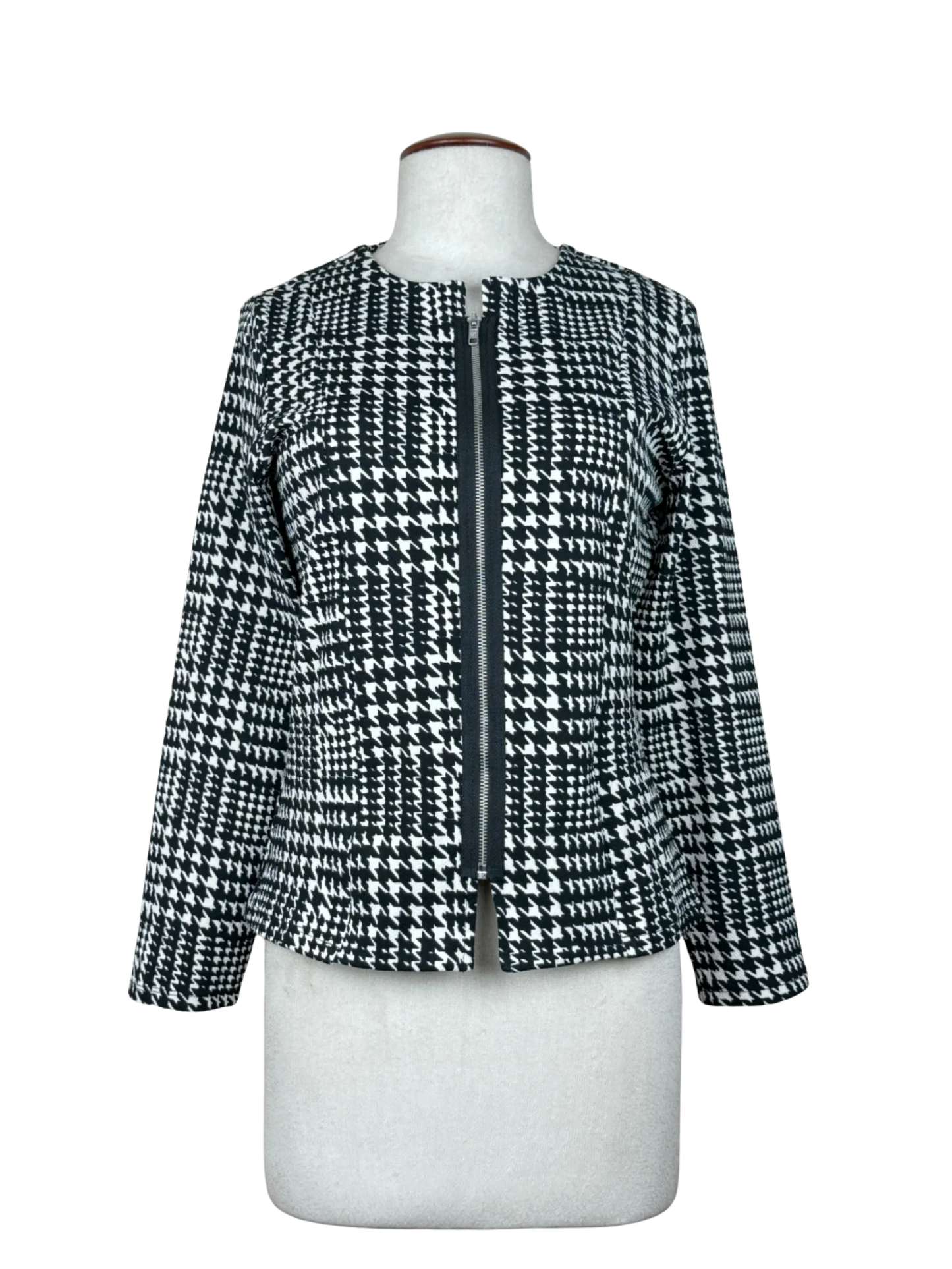 Secondhand Branded Women Bolero Coatt by Gerard, Black & White Polyester fabric, Premium condition, for Womens - Online Thrift Shop Karachi Pakistan