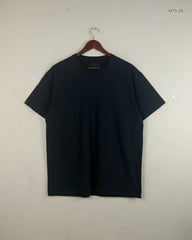 Secondhand Branded Mens Tshirts by Fruit of the Loom, Black Cotton fabric, Premium condition, for Men's - Online Thrift Shop Karachi Pakistan
