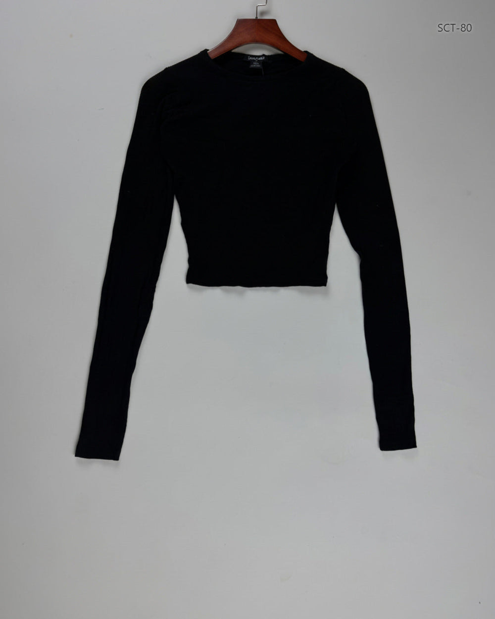 Secondhand Branded Summer Crop Tops by Boohoo, Black Cotton fabric, Premium condition, for Womens - Online Thrift Shop Islamabad Pakistan