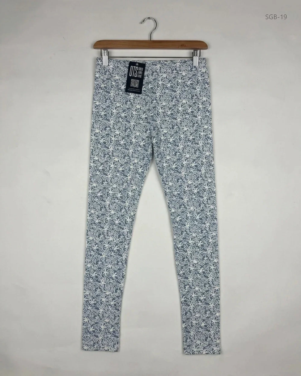 Preloved Premium Girls Summer Bottoms by mayoral, White & blue Cotton for Girls - OTS Thrift Shop Islamabad Pakistan