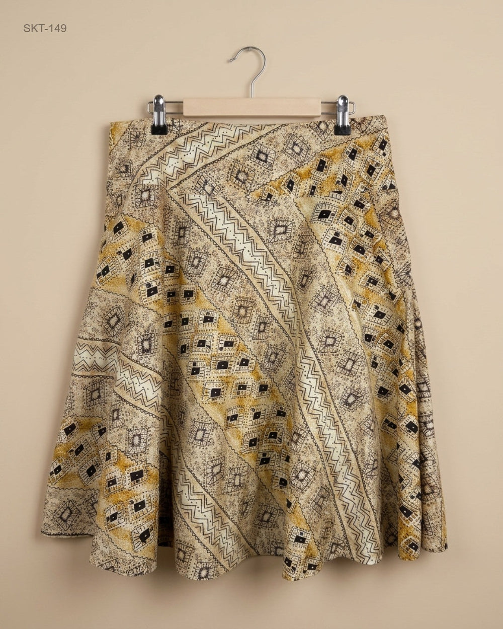 UK Imported secondhand Women's skirts - CUT LABEL brand, Beige Cotton, Premium condition, for Womens - Online Thrift Store Karachi Pakistan
