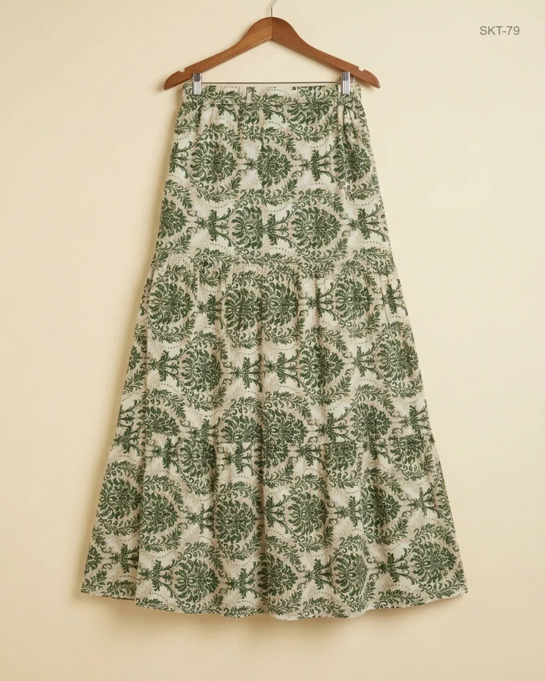 Secondhand Branded Women's skirts by CUT LABEL, Green Cotton fabric, Premium condition, for Womens - Online Thrift Shop Islamabad Pakistan