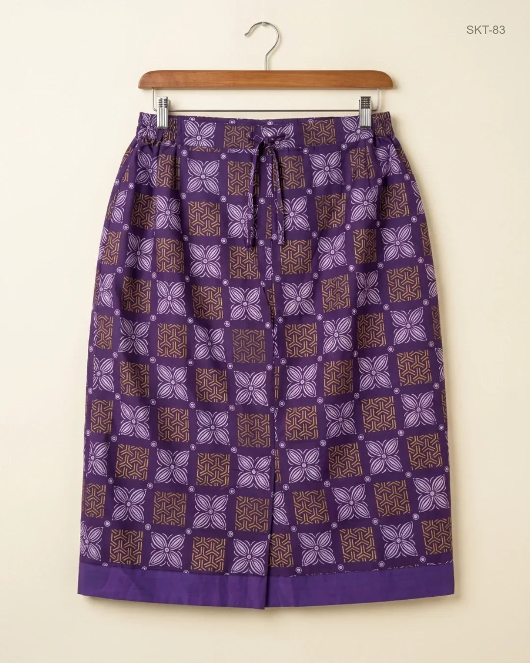 Secondhand Branded Women's skirts by CUT LABEL, Purple Cotton fabric, Premium condition, for Womens - Online Thrift Shop Karachi Pakistan