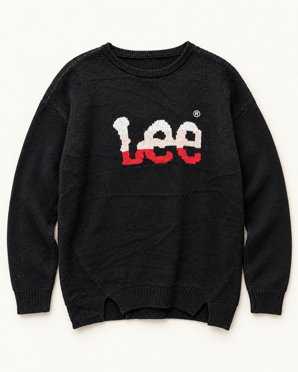 Black, White & Red men's preloved crew-neck sweater, VW-MS221