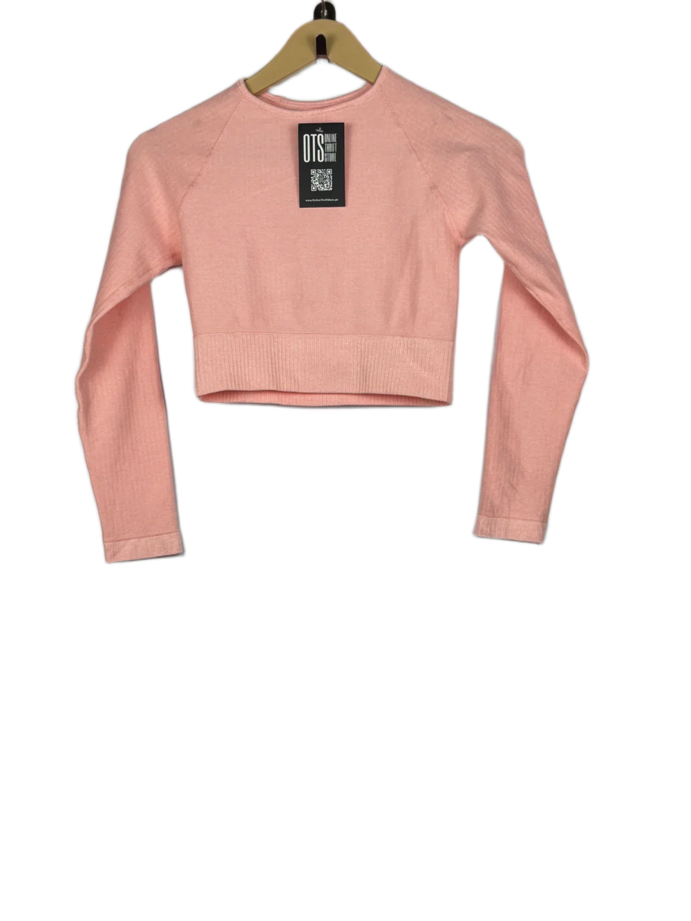 Shop Premium Plus Winter Crop Tops by Unknown | Preloved Branded Clothes | Pink Cotton | Women | OTS Thrift Store Karachi Pakistan