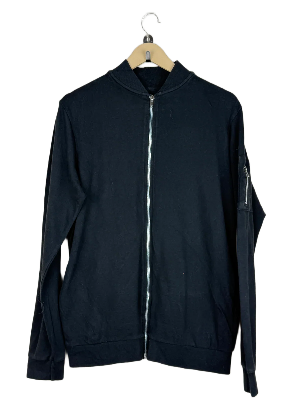 Winter Hoodies & Sweatshirtss | Mango | Preloved Branded | Black Cotton | Premium | OTS Thrift Store Peshawar Pakistan