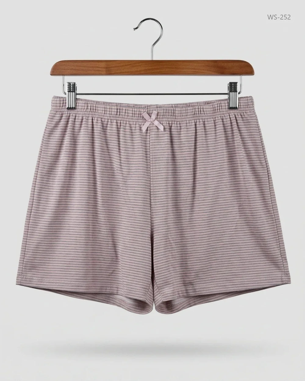 UK Imported secondhand Womens Shorts - TAHARI brand, Multi Polyester, Premium condition, for Women - Online Thrift Store Islamabad Pakistan