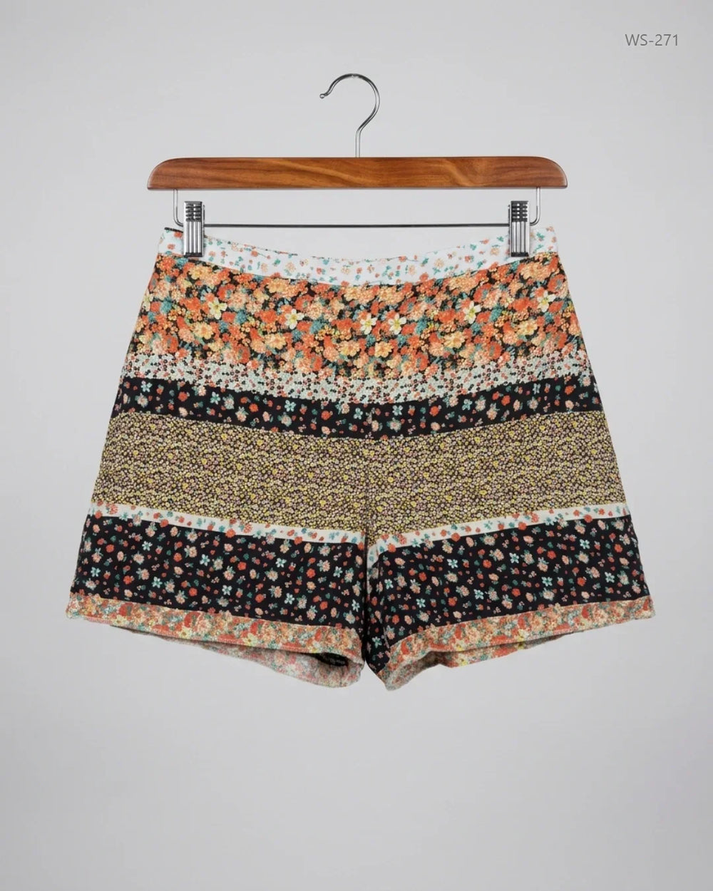 UK Imported secondhand Womens Shorts - F&F brand, Multi Polyester, Premium condition, for Women - Online Thrift Store Karachi Pakistan