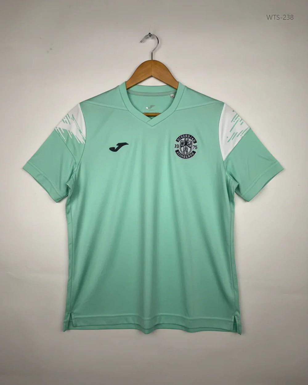 Premium Condition Womens Tshirts | Preloved Workout | Turquoise Polyester | Thrift Shop for Lahore Pakistan | OTS