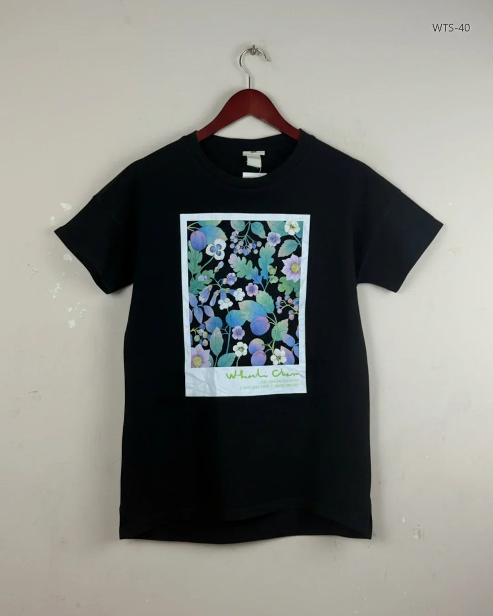 Shop Premium Womens Tshirts by H&M | Preloved Branded Clothes | Black Cotton | Women | OTS Thrift Store Islamabad Pakistan