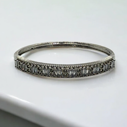 Elegant Silver Gemstone Bangle