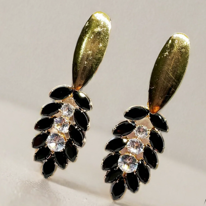 Elegant Leaf Drop Earrings