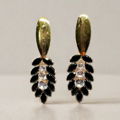 Elegant Leaf Drop Earrings