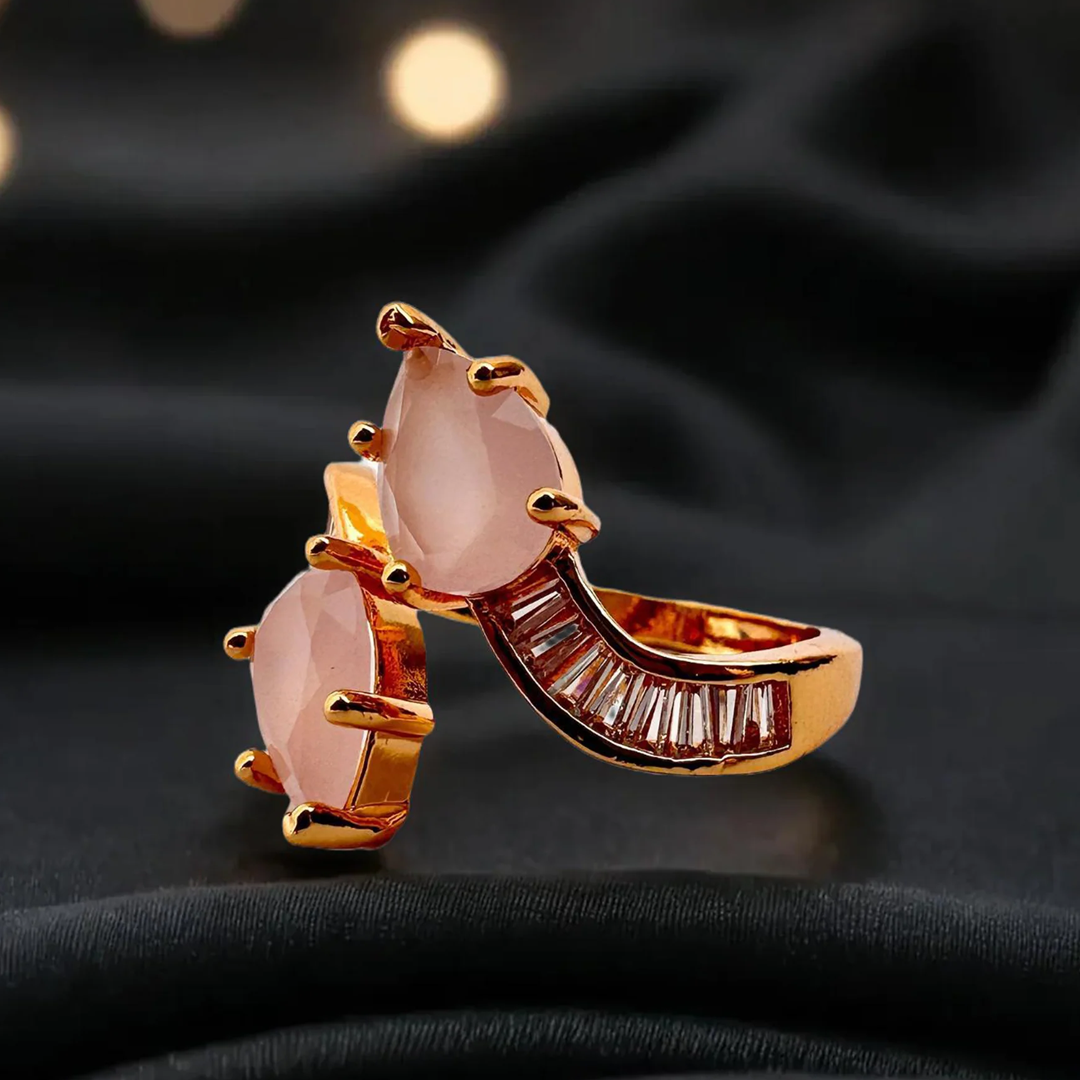 Radiance Knot Ring