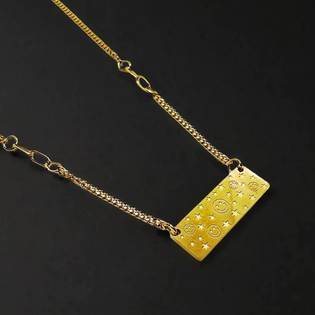 Smily Rectangle Necklace