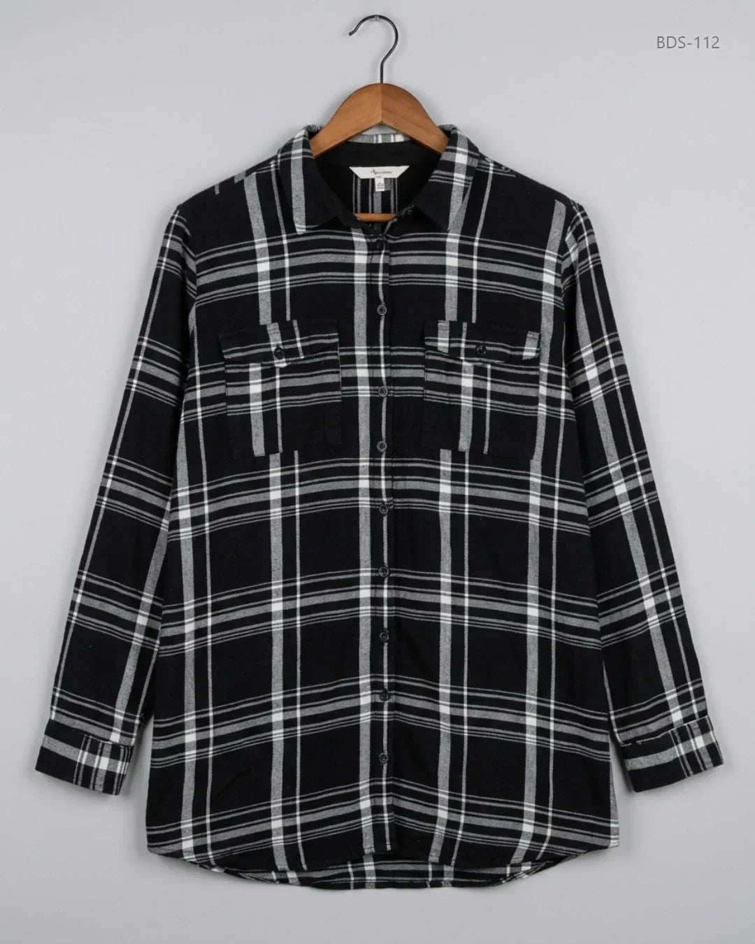 Button Down Shirt | TU | Preloved Branded | Black & White Viscose | Premium | OTS Thrift Store Islamabad Pakistan