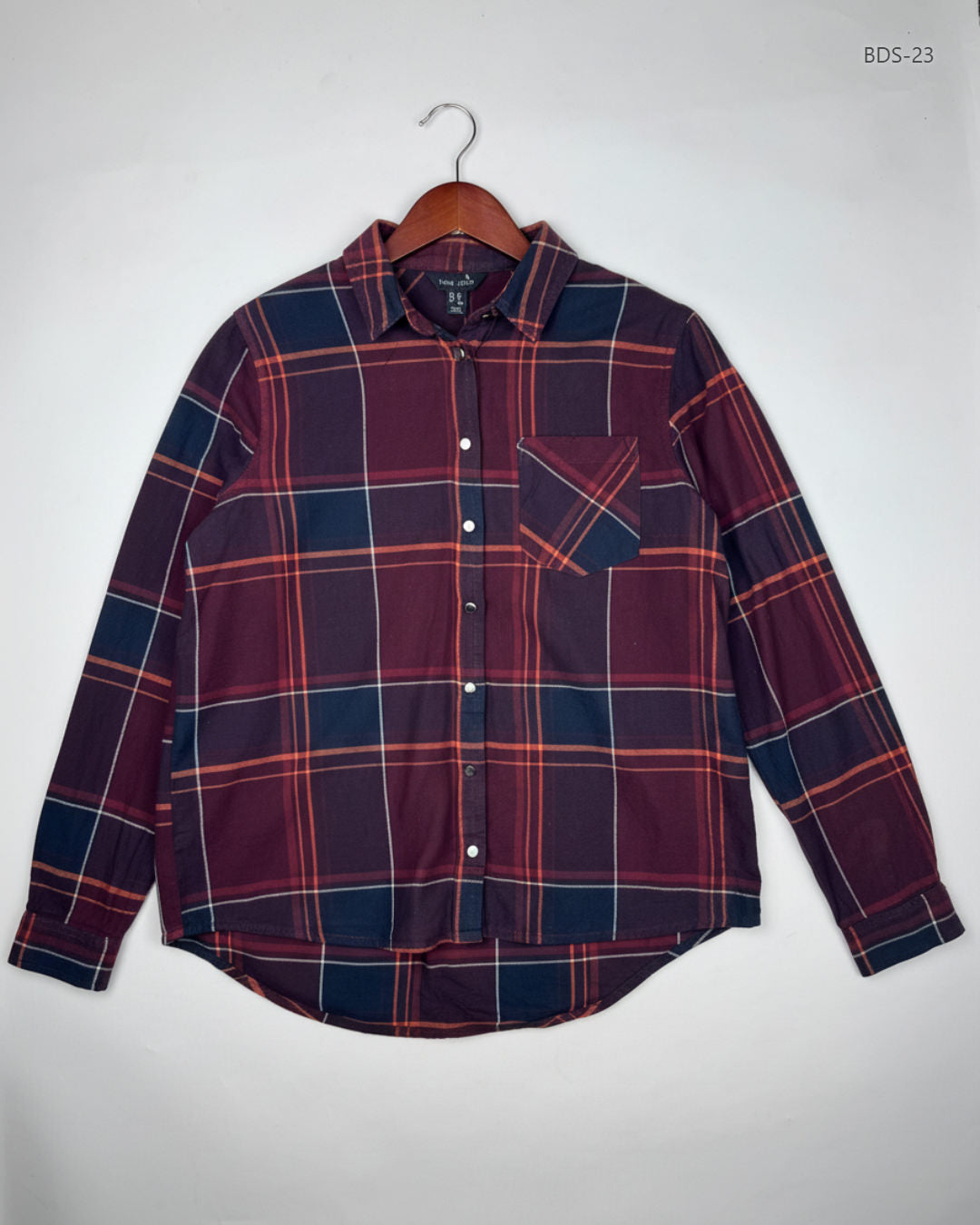 Shop Premium Button Down Shirt by New Look | Preloved Branded Clothes | Maroon Cotton | Women | OTS Thrift Store Lahore Pakistan