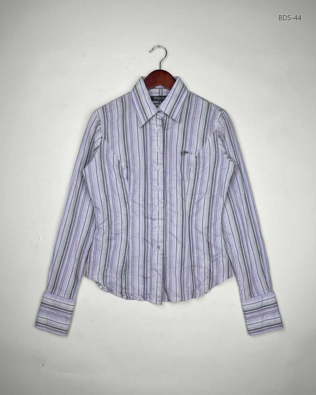 Secondhand Branded Button Down Shirt by TM Lewin, Violet Cotton fabric, Premium condition, for Women - Online Thrift Shop Lahore Pakistan