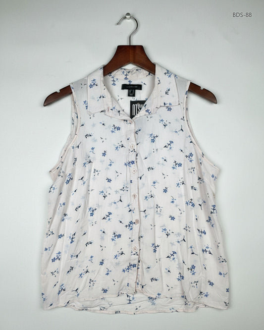 Preloved Excellent Button Down Shirt by Atmosphere, baby pink Viscose for Women - OTS Thrift Shop Karachi Pakistan