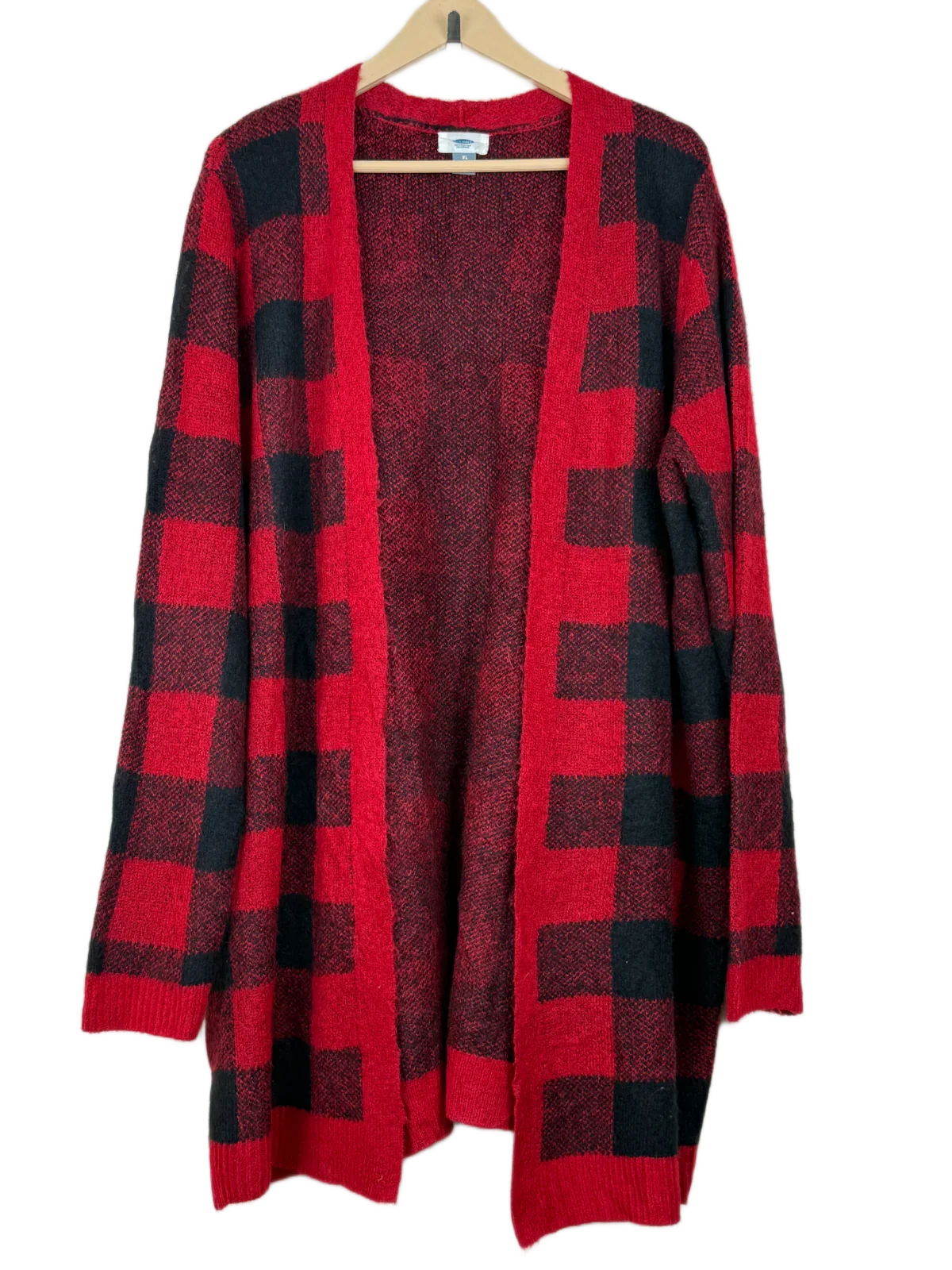 Shop Premium Winter Long Cardigans by Old Navy | Preloved Branded Clothes | Maroon Acrylic | Women | OTS Thrift Store Islamabad Pakistan