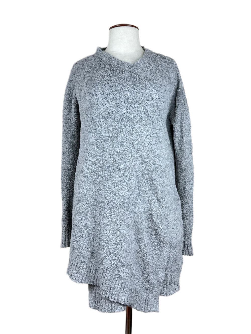 UK Imported secondhand Winter Long Cardigans - UGG brand, Grey Polyester, Premium condition, for Women - Online Thrift Store Karachi Pakistan