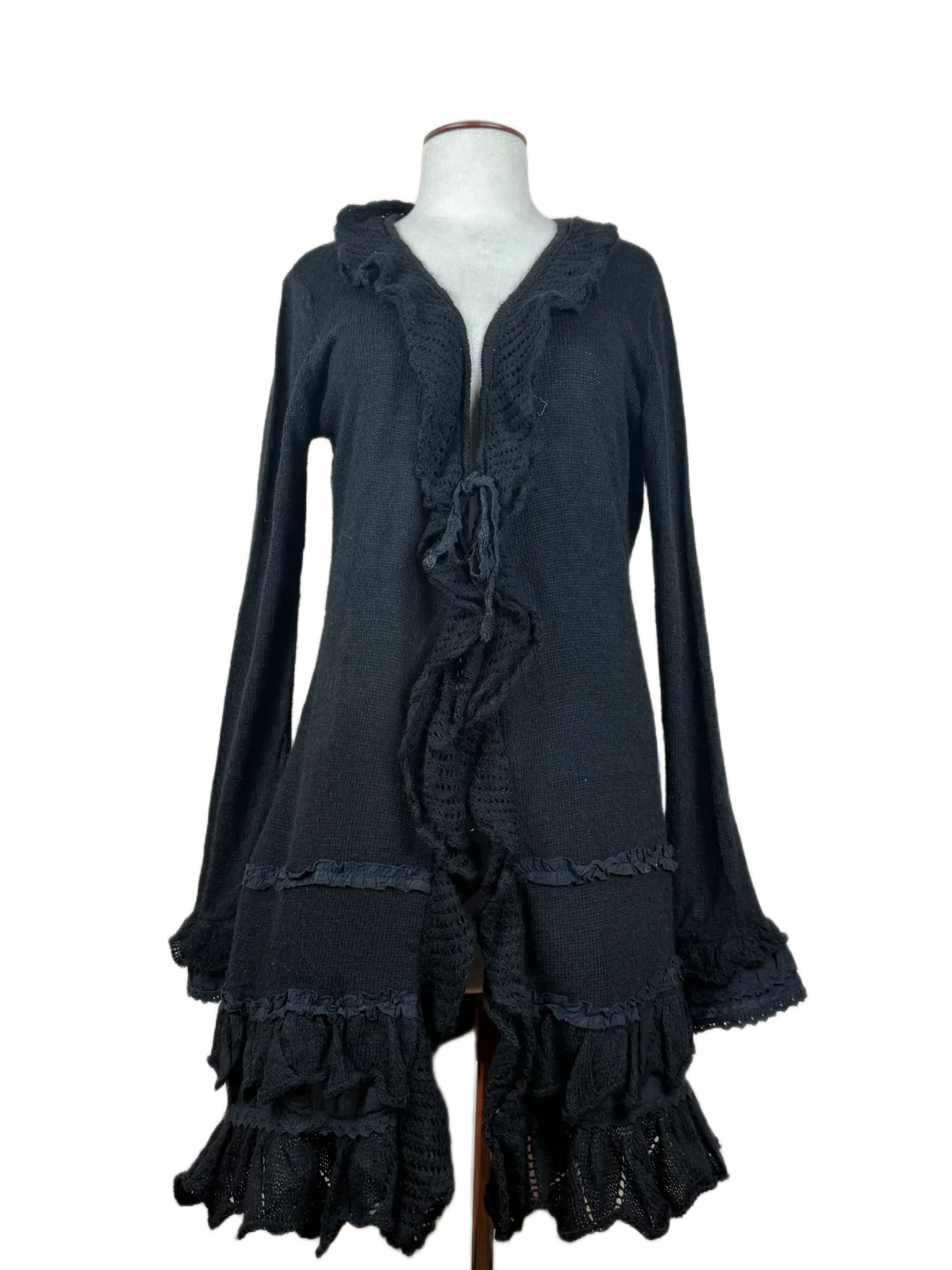 Excellent Condition Winter Long Cardigans | Preloved Eredy | Black Polyester | Thrift Shop for Women Lahore Pakistan | OTS