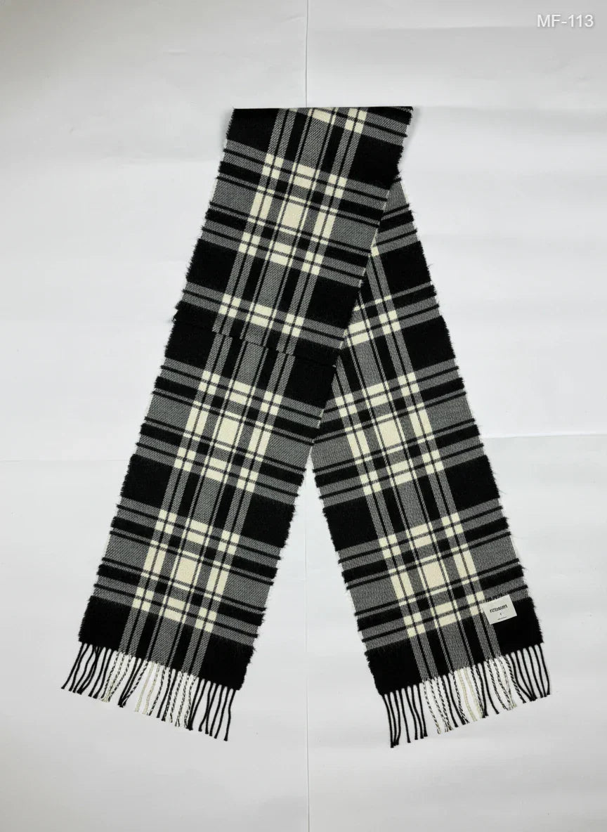 Secondhand Branded by PIECEMAKER, Black&White Acrylic fabric, Premium Plus condition, for Unisex - Online Thrift Shop Karachi Pakistan