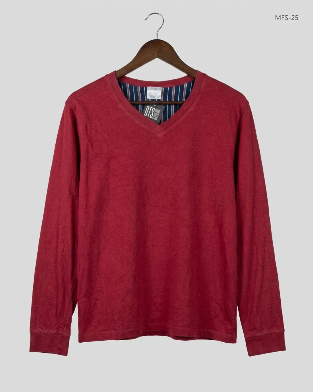 UK Imported secondhand Men's Full Sleeves T-Shirt - ENRICO MORI brand, Maroon Cotton, Premium condition, for Men - Online Thrift Store Karachi Pakistan