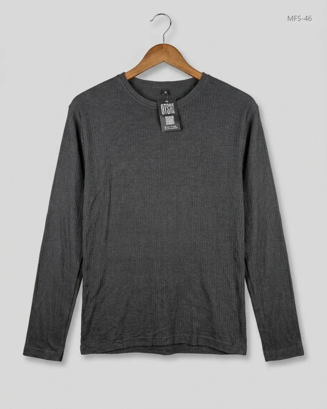 UK Imported secondhand Men's Full Sleeves T-Shirt - Thermals brand, Black Cotton, Premium condition, for Men - Online Thrift Store Peshawar Pakistan