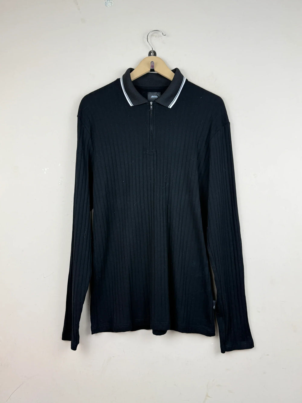 Shop Premium Men's Jumpers & Sweaters by Burton mensware | Preloved Branded Clothes | Black Cotton | Men | OTS Thrift Store Karachi Pakistan