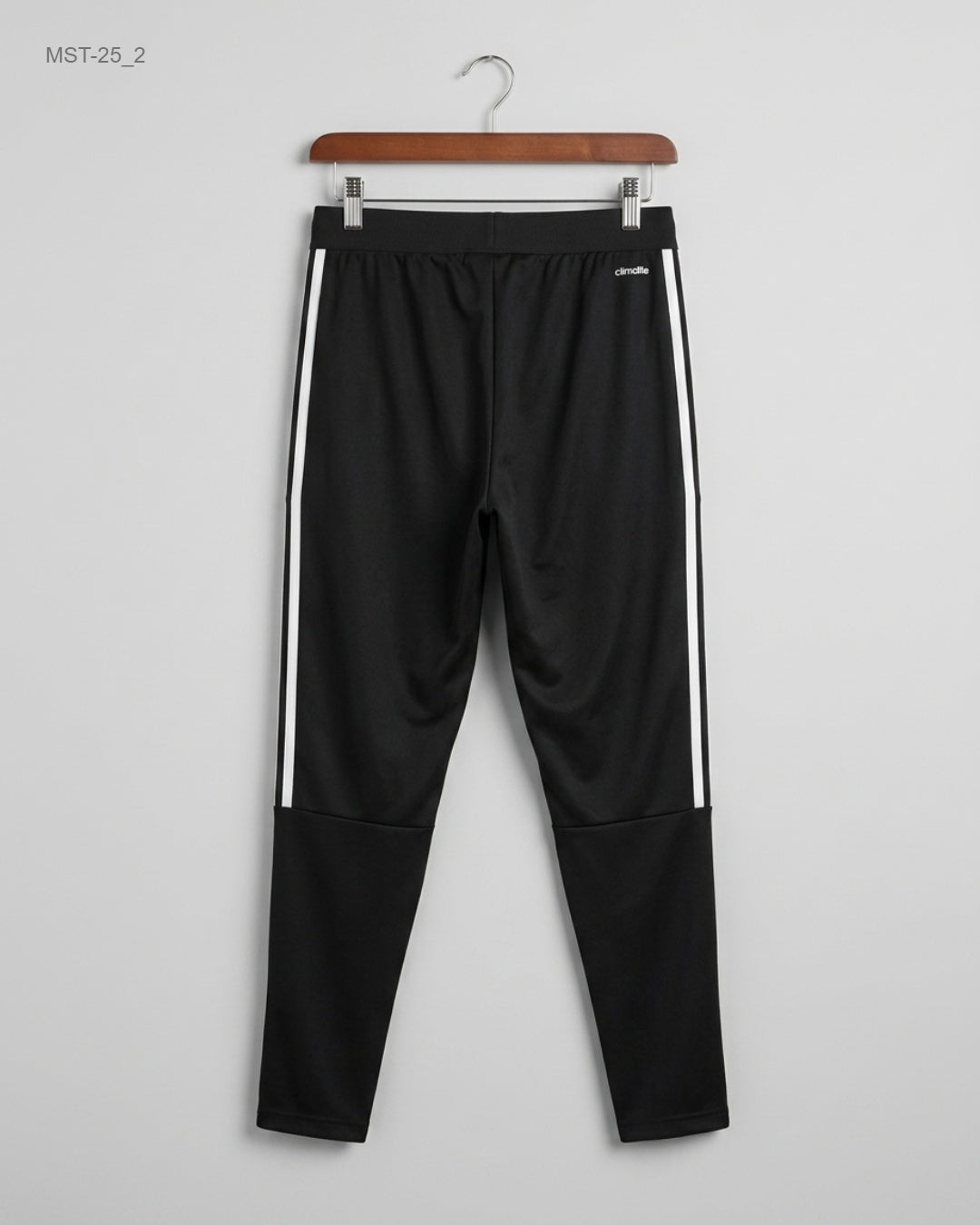 Adidas (MST-25)