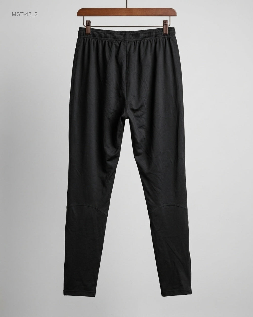 Shop Premium Condition Black Polyester Men Sports Trousers by NIKE for MENS at OTS - Online Thrift Store Pakistan (MST-42)