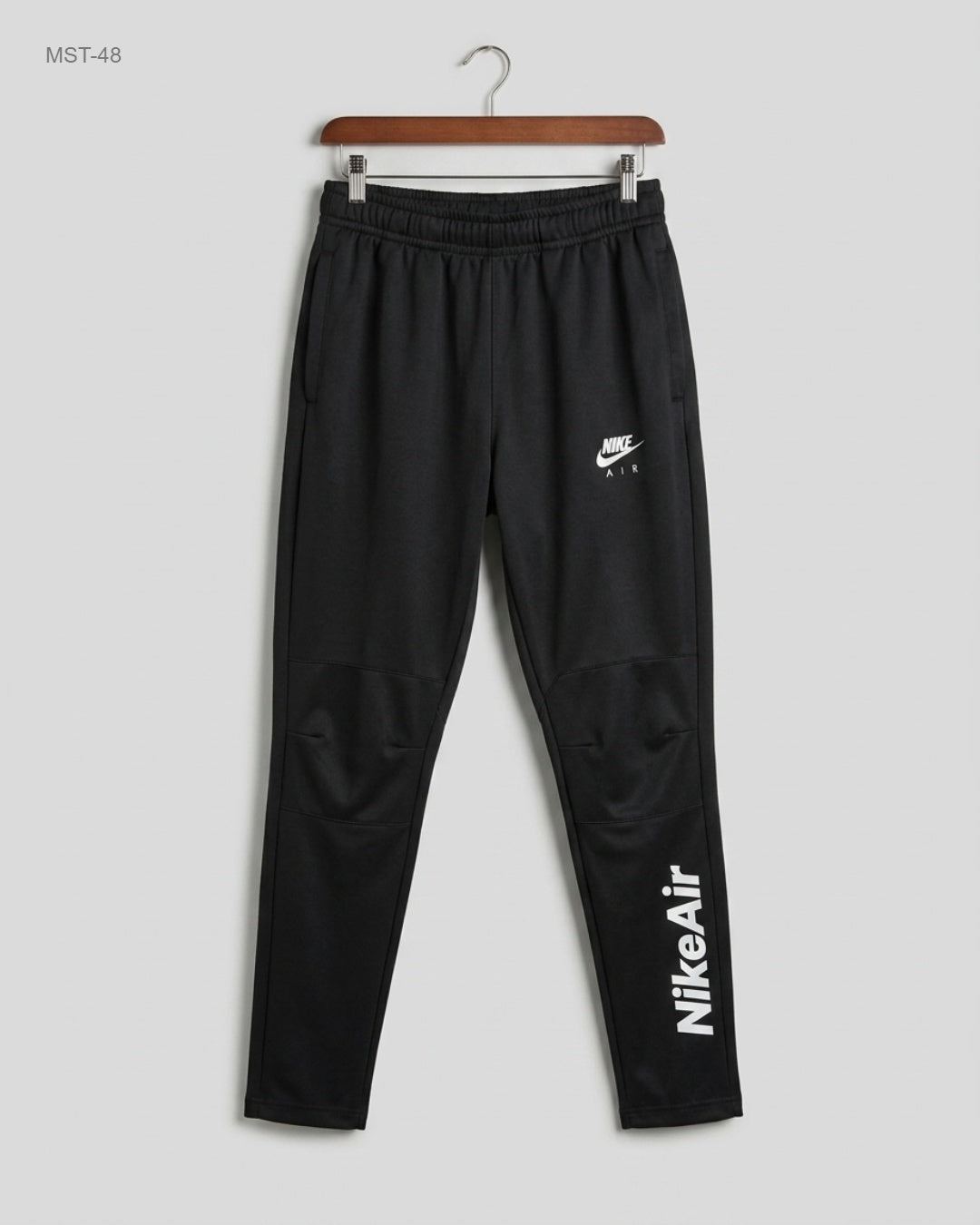 Secondhand Branded Men Sports Trousers by NIKE, Black Polyester fabric, Premium condition, for MENS - Online Thrift Shop Lahore Pakistan