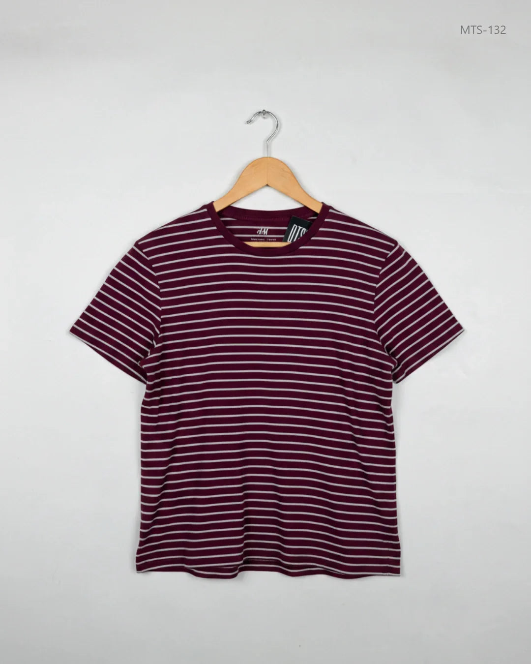 Preloved Premium Mens Tshirts by H&M, Maroon Cotton for Men - OTS Thrift Shop Karachi Pakistan