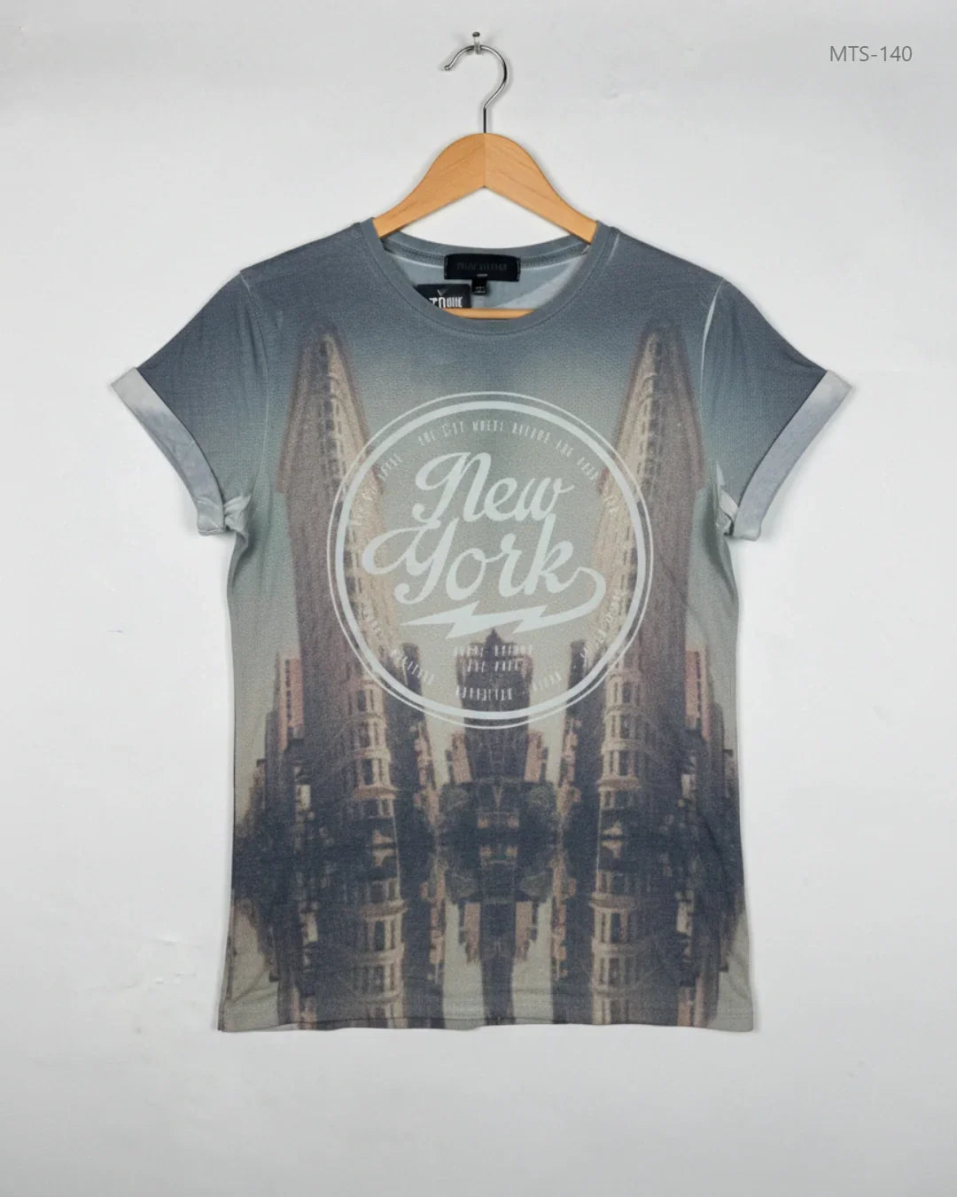 Secondhand Branded Mens Tshirts by River Island, Grey Cotton fabric, Premium condition, for Men - Online Thrift Shop Lahore Pakistan