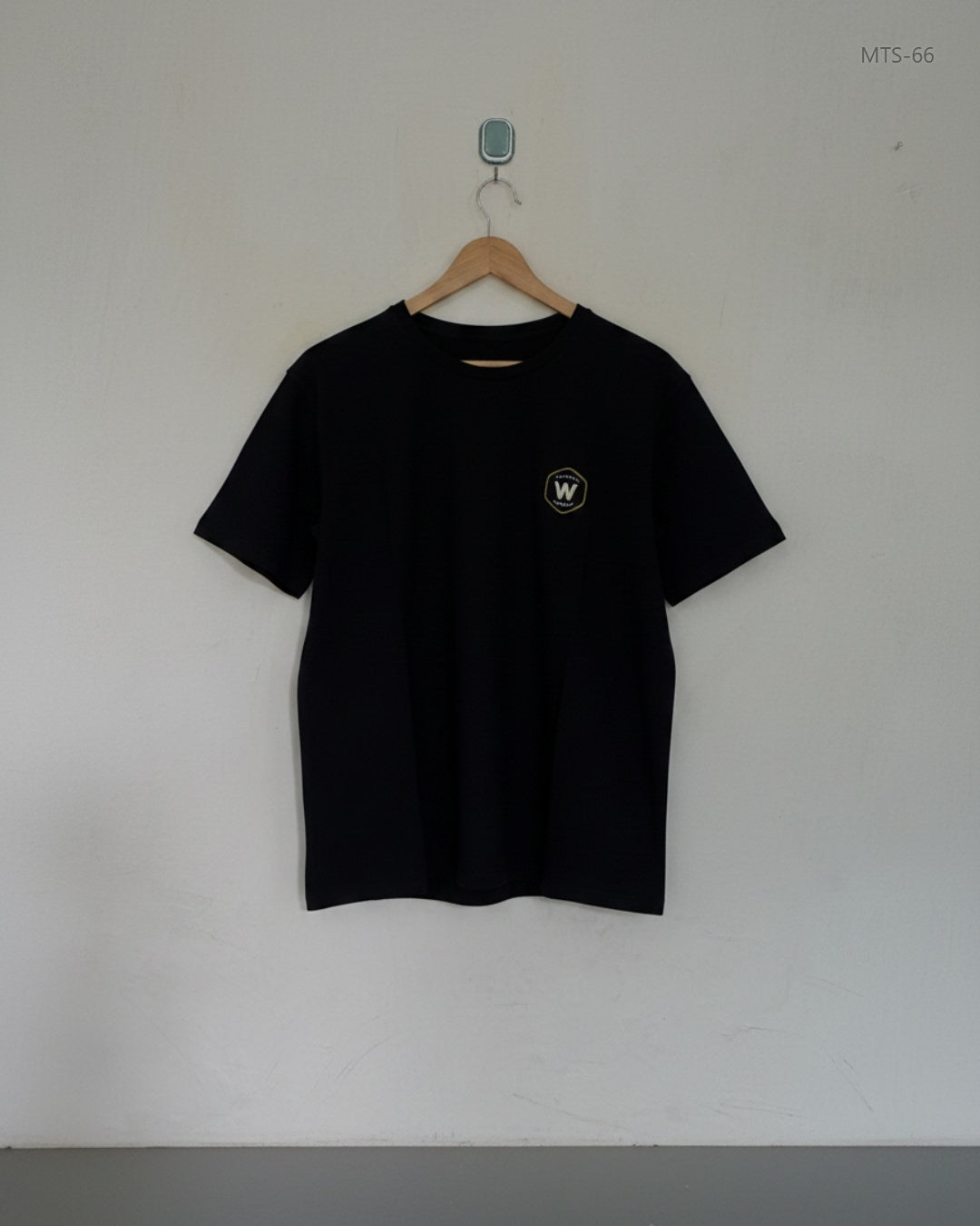 Premium Condition Mens Tshirts | Preloved GILDAN | Black Cotton | Thrift Shop for Men Karachi Pakistan | OTS