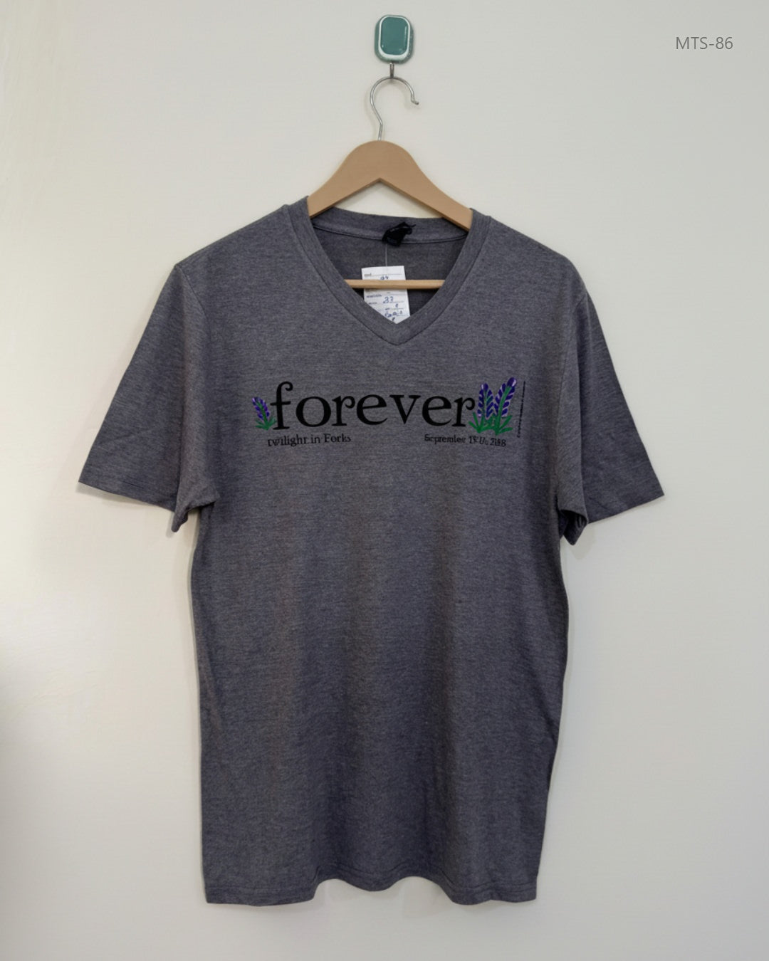 Mens Tshirts | DIST RICT | Preloved Branded | Grey Polyester | Premium | OTS Thrift Store Lahore Pakistan