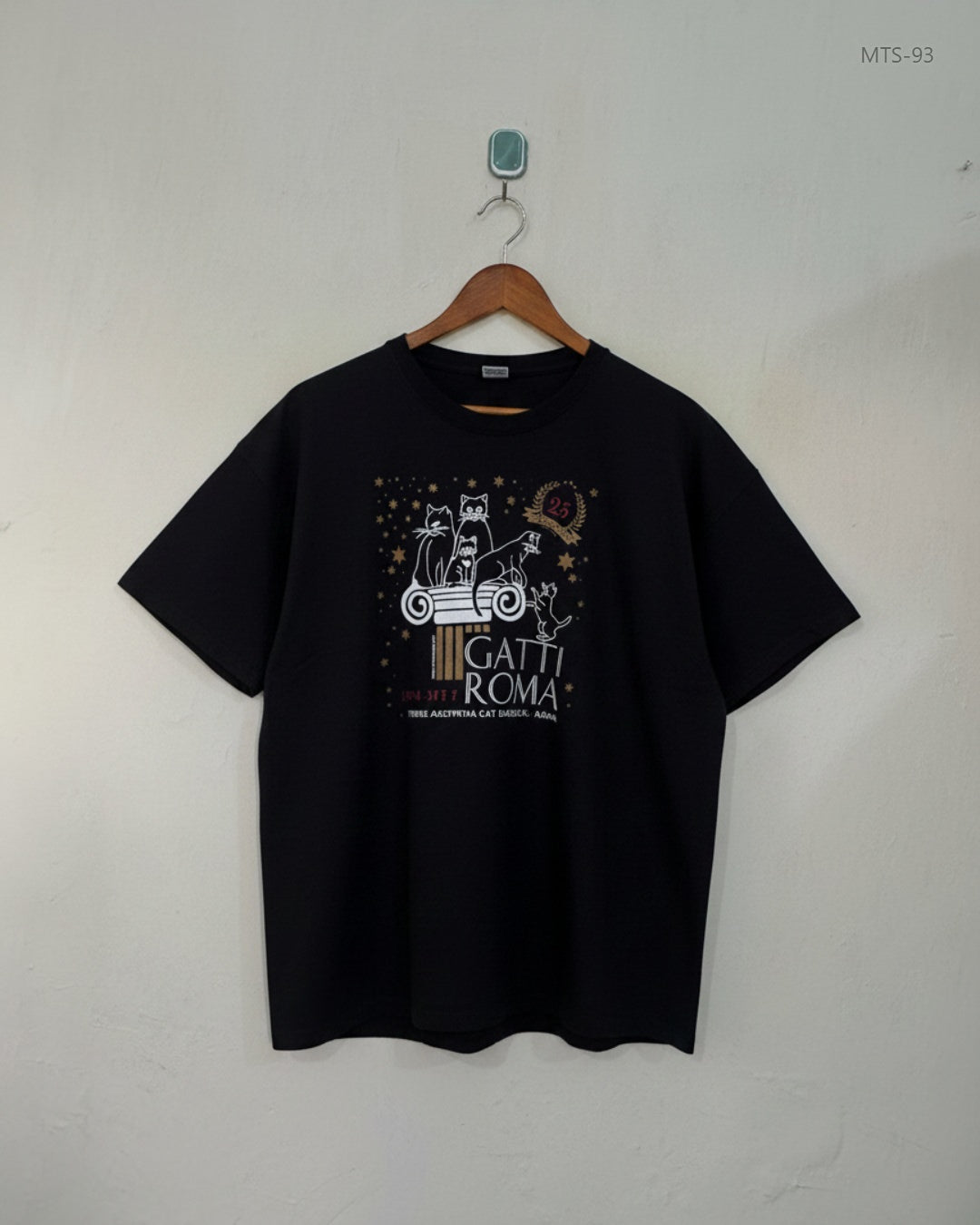 Preloved Premium Mens Tshirts by FRUIT OF THE LOOM, Black Cotton for Men - OTS Thrift Shop Lahore Pakistan