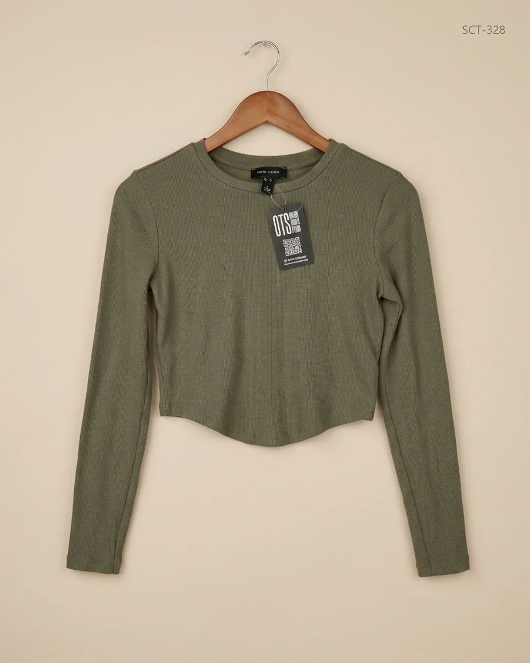 Shop Premium Summer Crop Tops by New Look | Preloved Branded Clothes | Green Cotton | Womens | OTS Thrift Store Lahore Pakistan