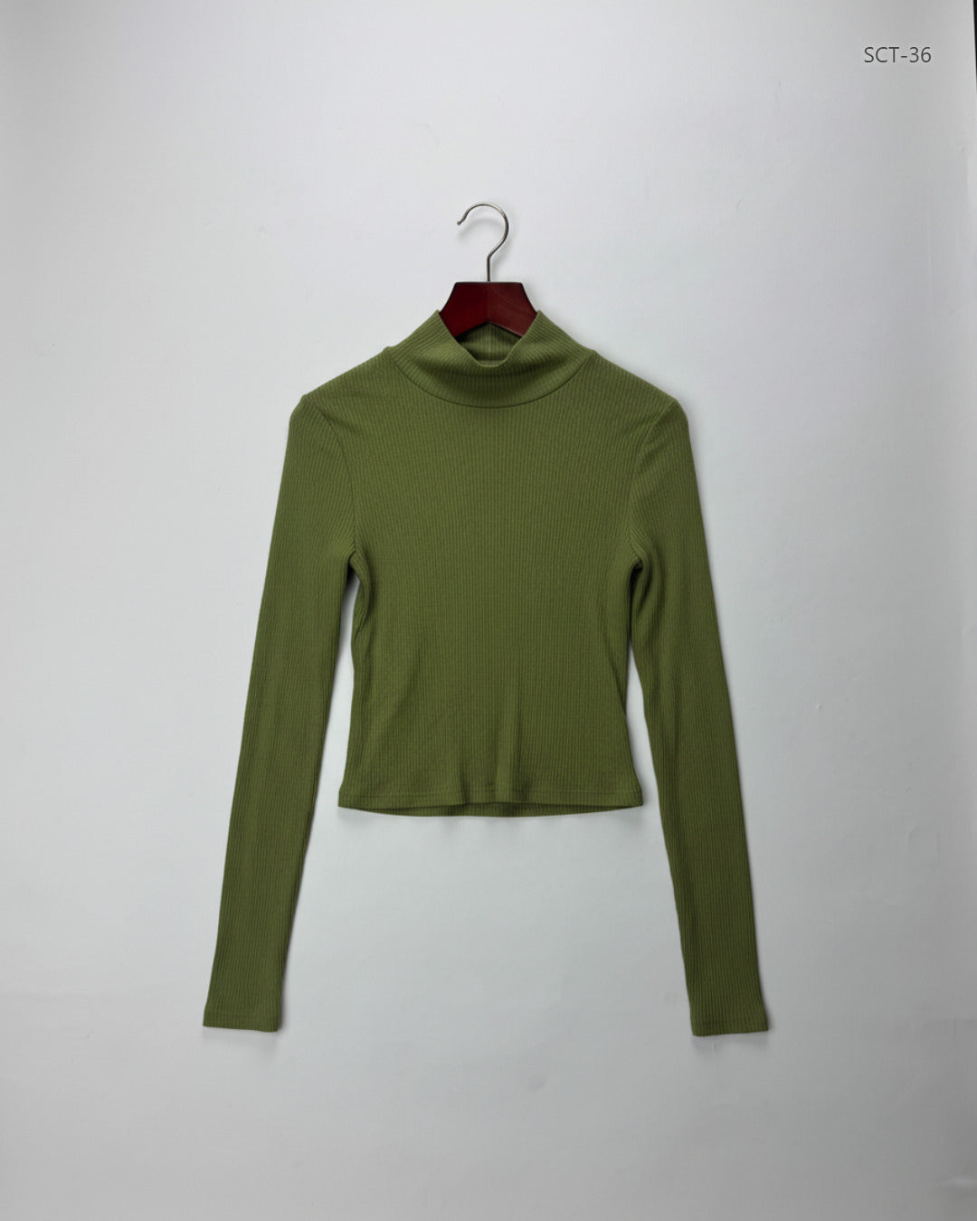 Excellent Condition Summer Crop Tops | Preloved Urban Outfitters | Green Cotton | Thrift Shop for Womens Lahore Pakistan | OTS