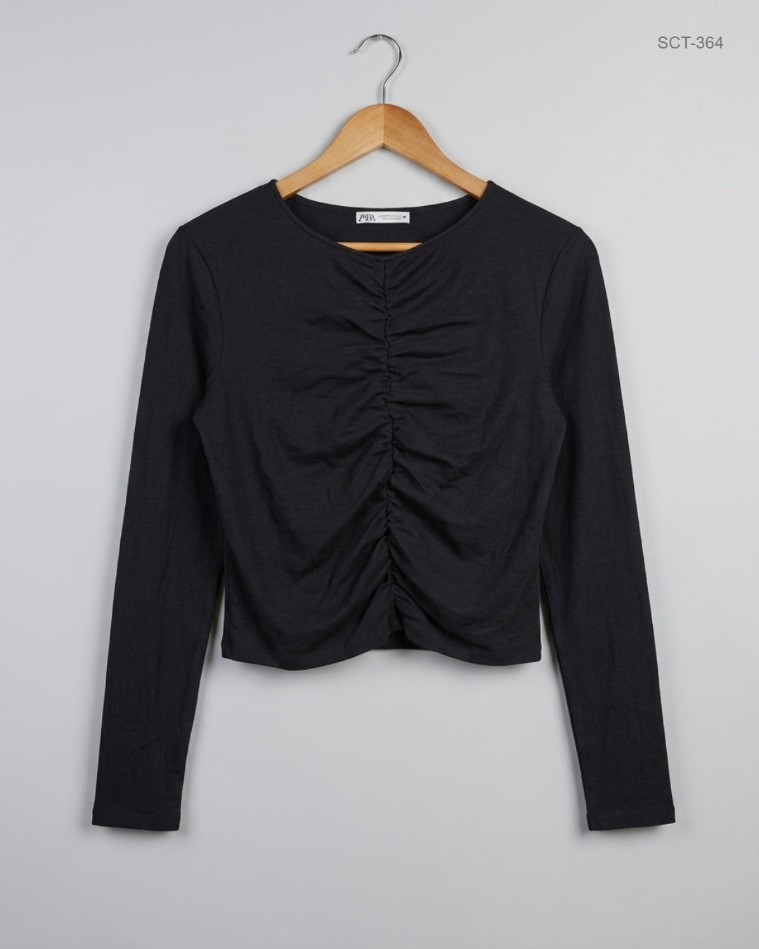 Secondhand Branded Summer Crop Tops by Zara, Black Cotton fabric, Premium condition, for Womens - Online Thrift Shop Karachi Pakistan