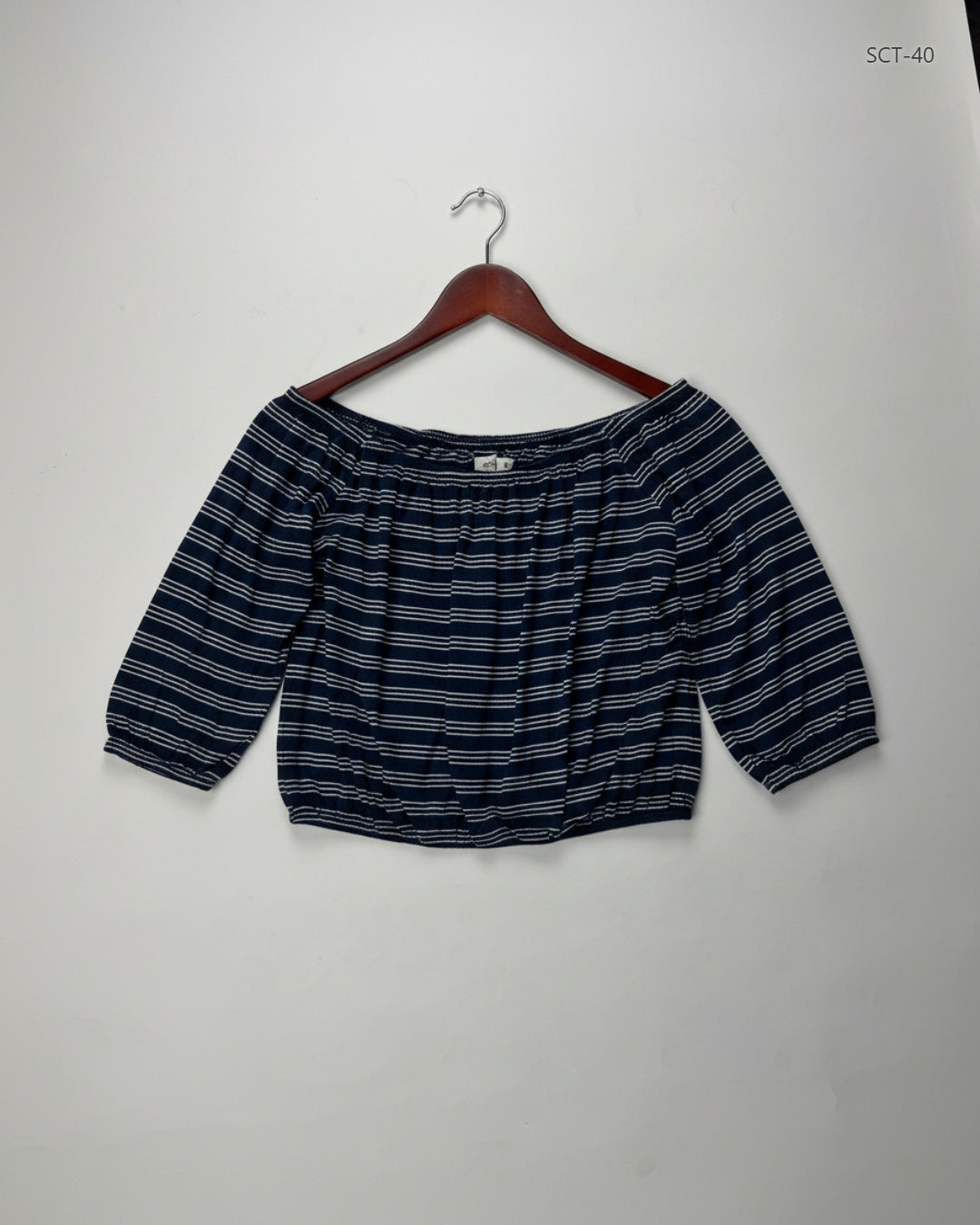 UK Imported secondhand Summer Crop Tops - Hollister brand, Blue Polyester, Premium condition, for Womens - Online Thrift Store Lahore Pakistan