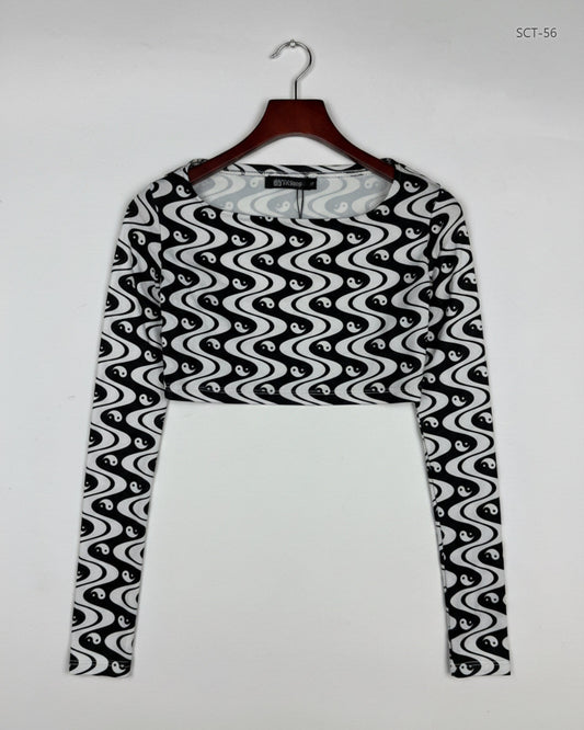 Shop Premium Summer Crop Tops by PULL&Bear | Preloved Branded Clothes | Black & White Polyester | Womens | OTS Thrift Store Peshawar Pakistan