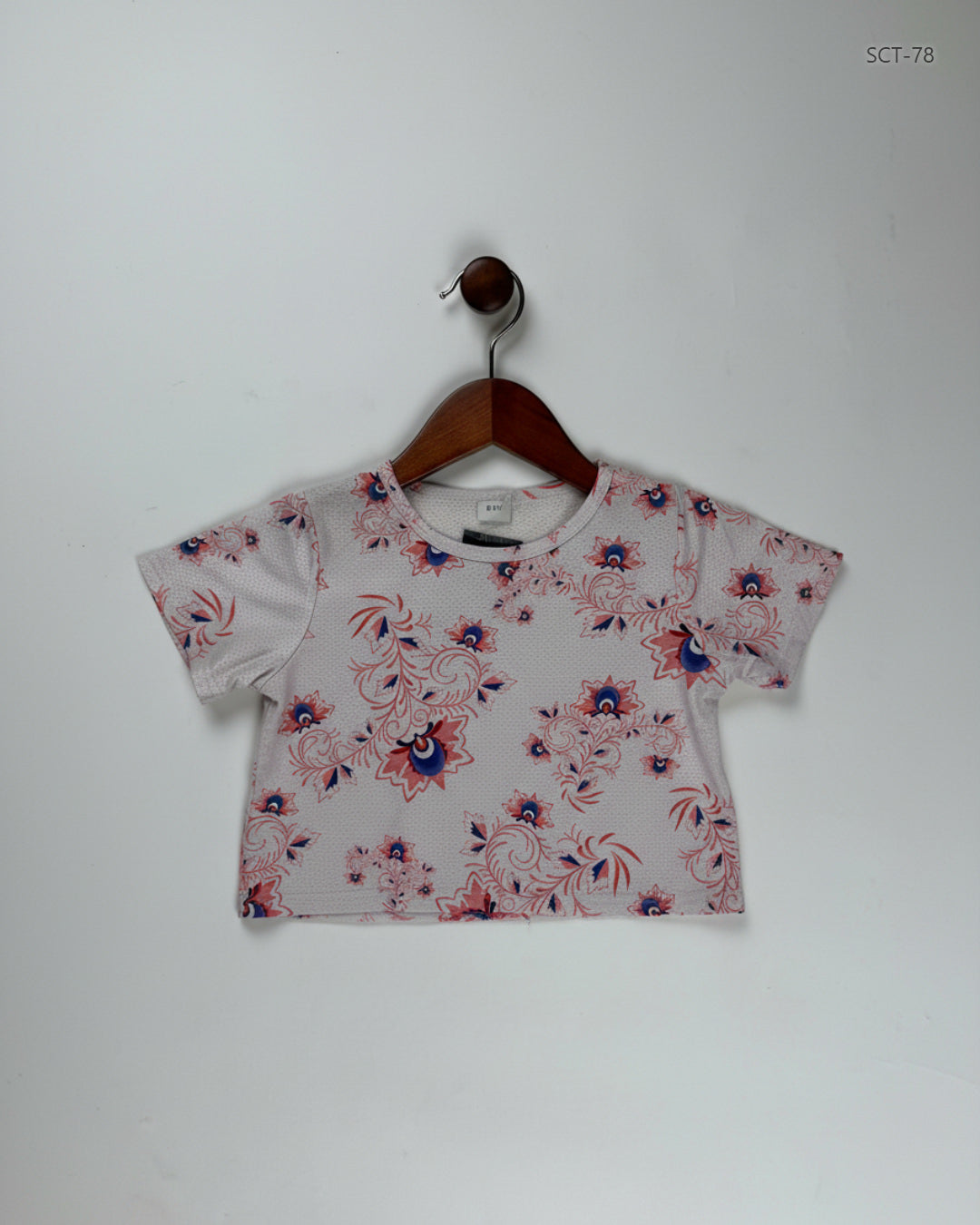 Secondhand Branded Summer Crop Tops by Cut Label, Multi Polyester fabric, Premium condition, for Womens - Online Thrift Shop Karachi Pakistan