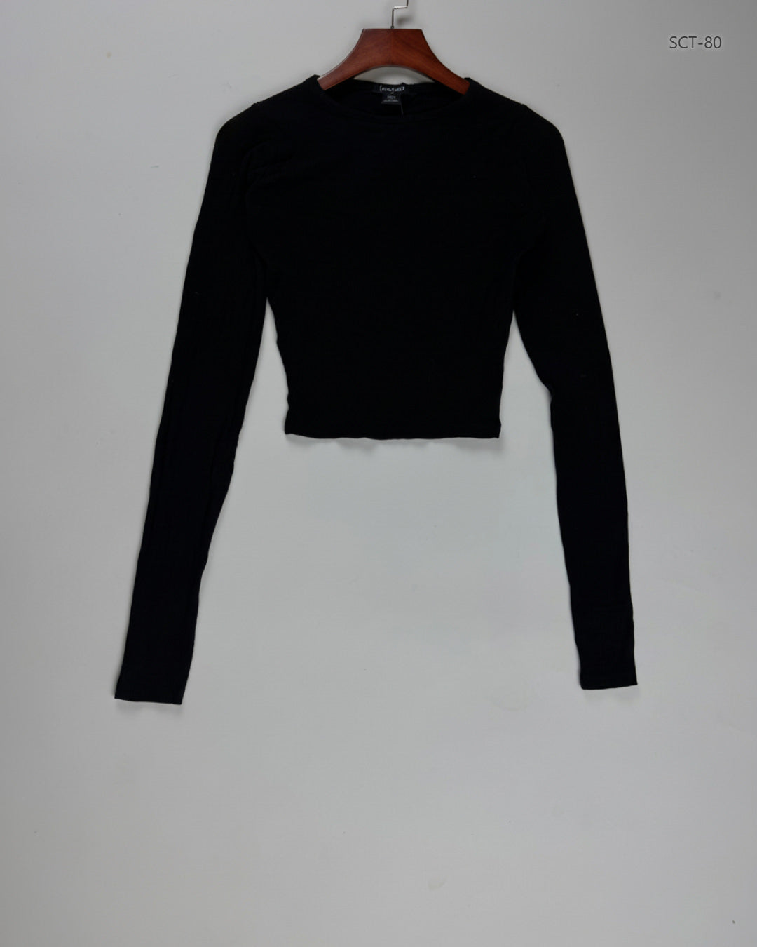 Secondhand Branded Summer Crop Tops by Boohoo, Black Cotton fabric, Premium condition, for Womens - Online Thrift Shop Islamabad Pakistan
