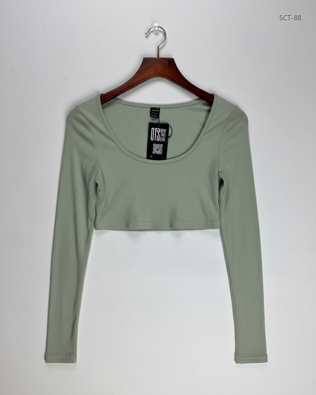 Shop Premium Summer Crop Tops by Shein | Preloved Branded Clothes | Green Polyester | Womens | OTS Thrift Store Karachi Pakistan